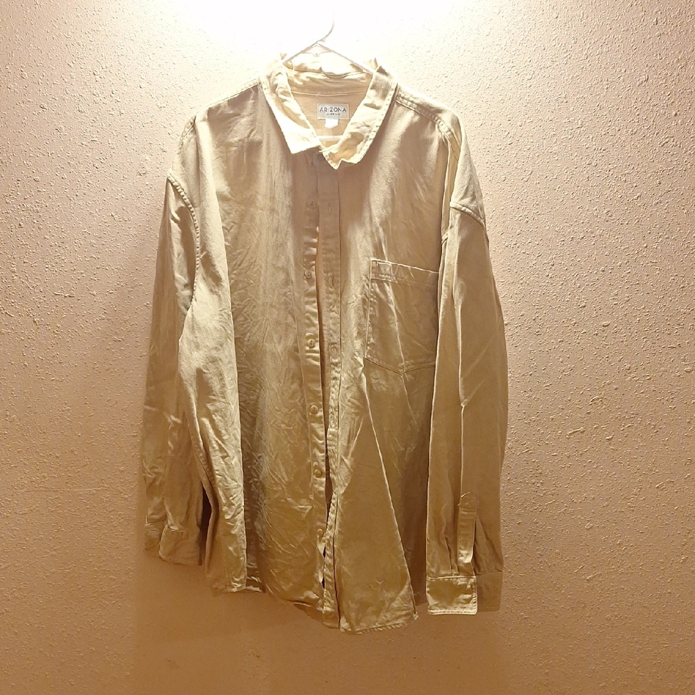 Arizona Jean Company Tan Casual Button Down Shirt